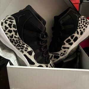 Jordan Wmns Air Jordan 11 Retro 'Animal Instinct 2021
'